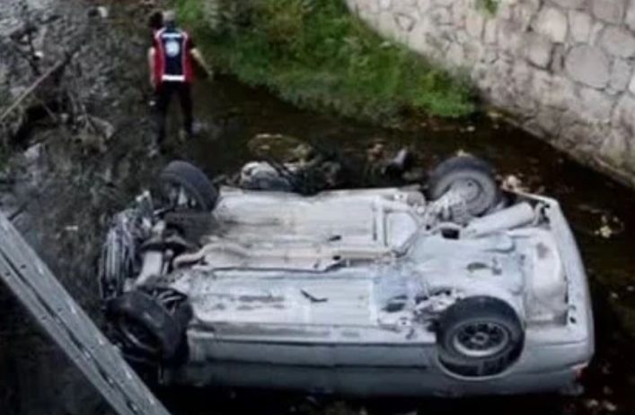 Maka'da Polis Otosu Dereye Utu